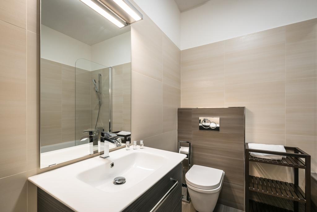 Luxury Modern Designed Oldtown Apartment Prague Exterior photo