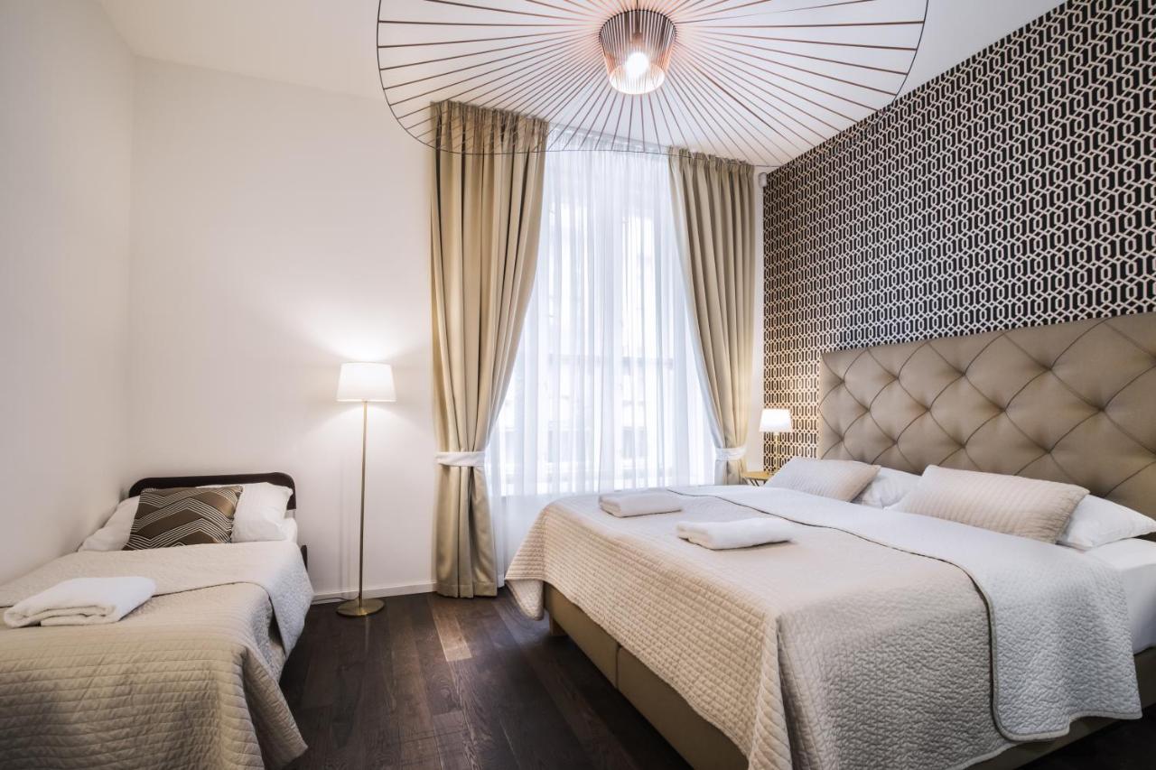 Luxury Modern Designed Oldtown Apartment Prague Exterior photo